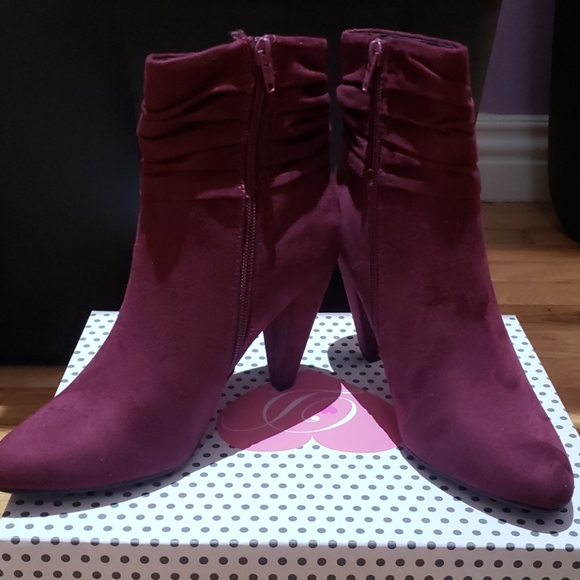 Booties - Picture 2 of 5